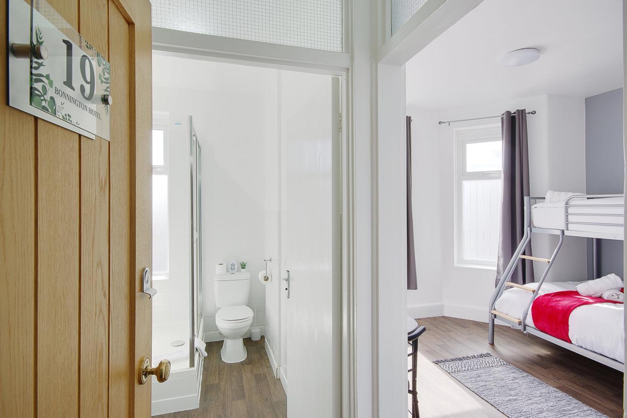 Azure Beach Hotel Bournemouth Esterno foto